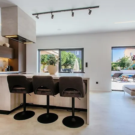 Heated Pool Kalega Apartamento