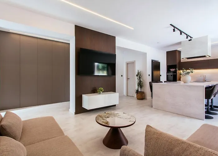 Heated Pool Kalega *